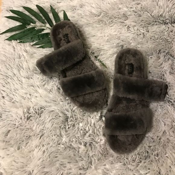 ugg fuzz yeah size 10